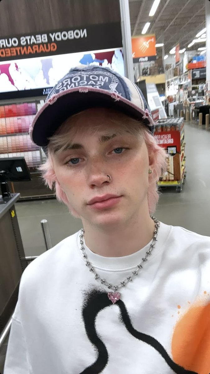 Lukka ღ tweet media