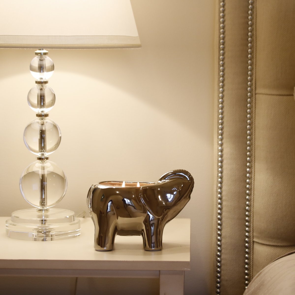 ThompsonFerrier's tweet image. Sunday night is not about ending the weekend. It’s about preparing your home… your mind… for what’s next.

#ThompsonFerrier #HomeFragrance #SundayEvening #LuxuryLiving #ArtOfLiving