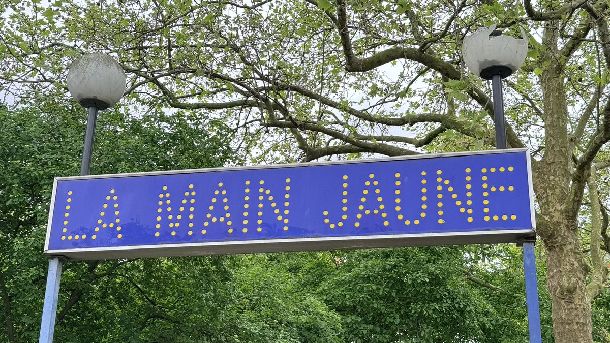 FredThePug ✪ tweet media