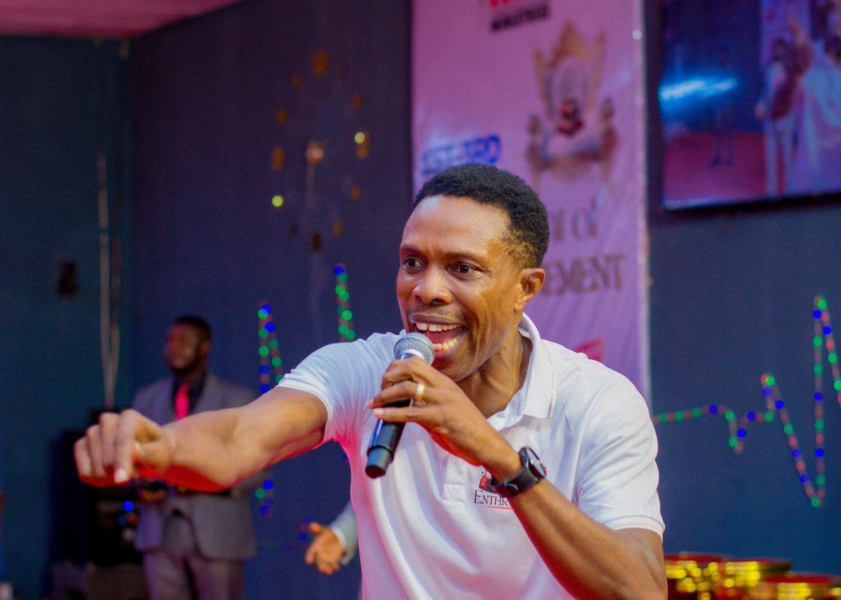 TMGministry15's tweet photo. I RESTORE ANY PART OF YOUR LIFE THAT IS UPSIDE DOWN; IN JESUS MIGHTY NAME!!!
#propheticword #nigeria #deliveranceministry #ACTIVEGRACE #prophetomoghene #PropheticDeclaration https://t.co/hDYq6lCKfM