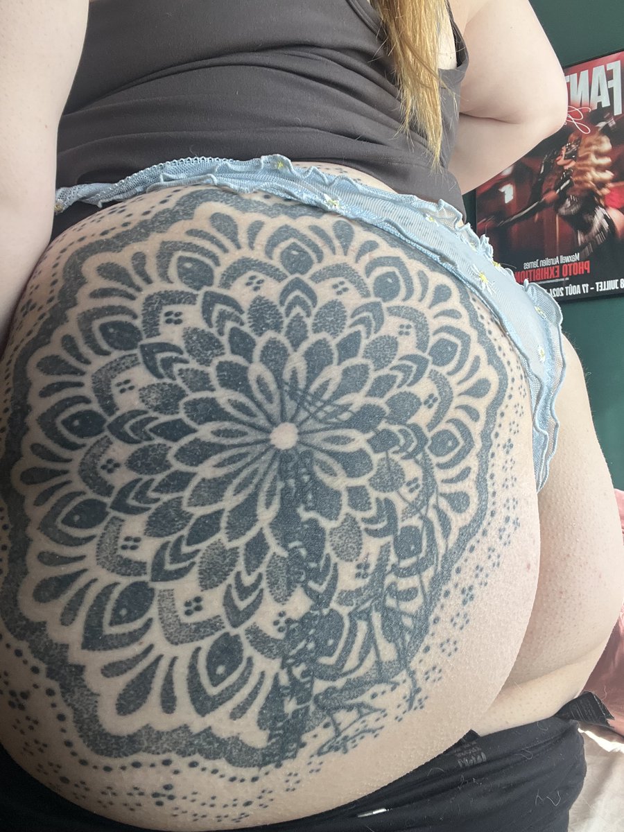 MaggievanG tweet media