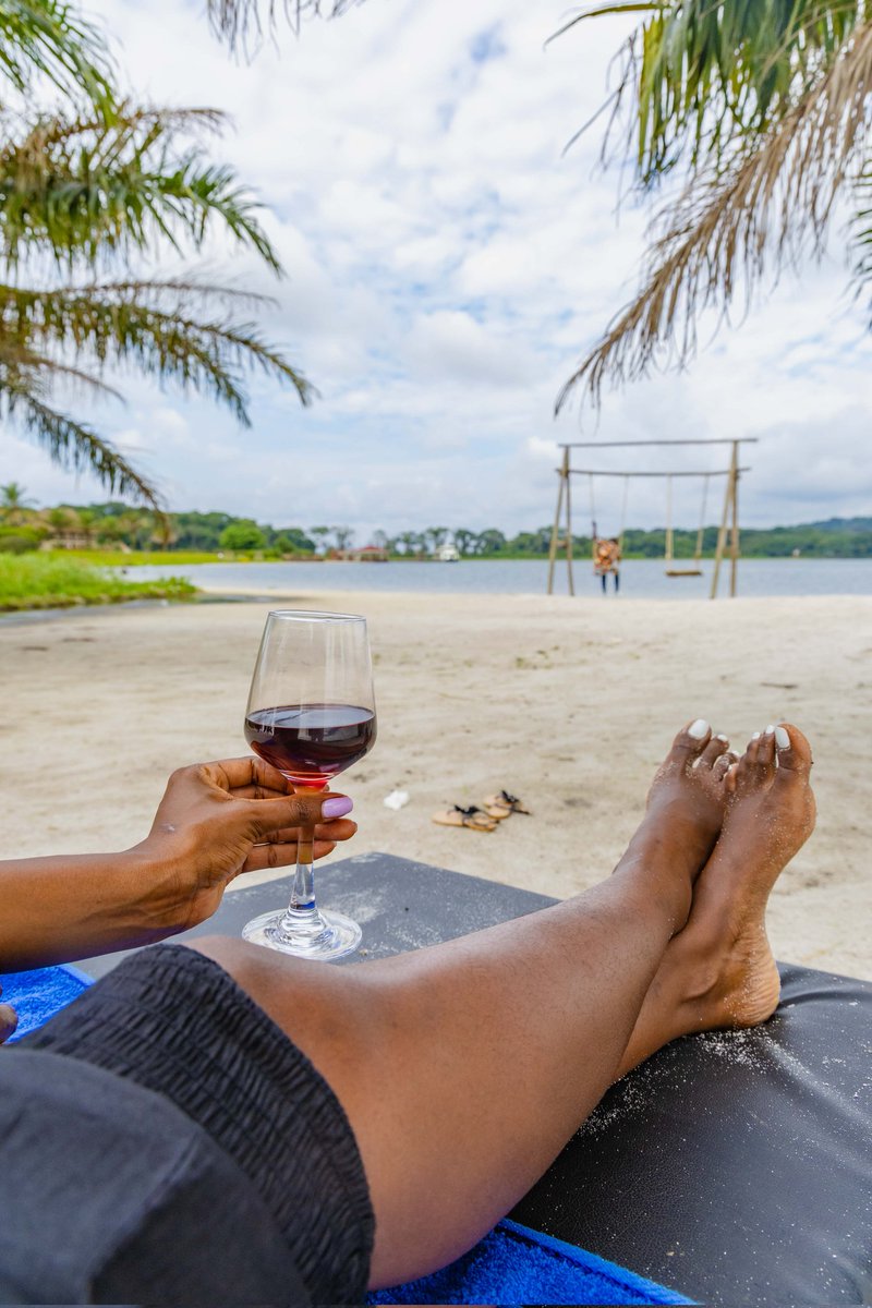 victoriaforest4's tweet image. Sip, savor, and let the view do the talking. 🍷🏝

#Escape #Unwind #Uganda #VictoriaForestResort