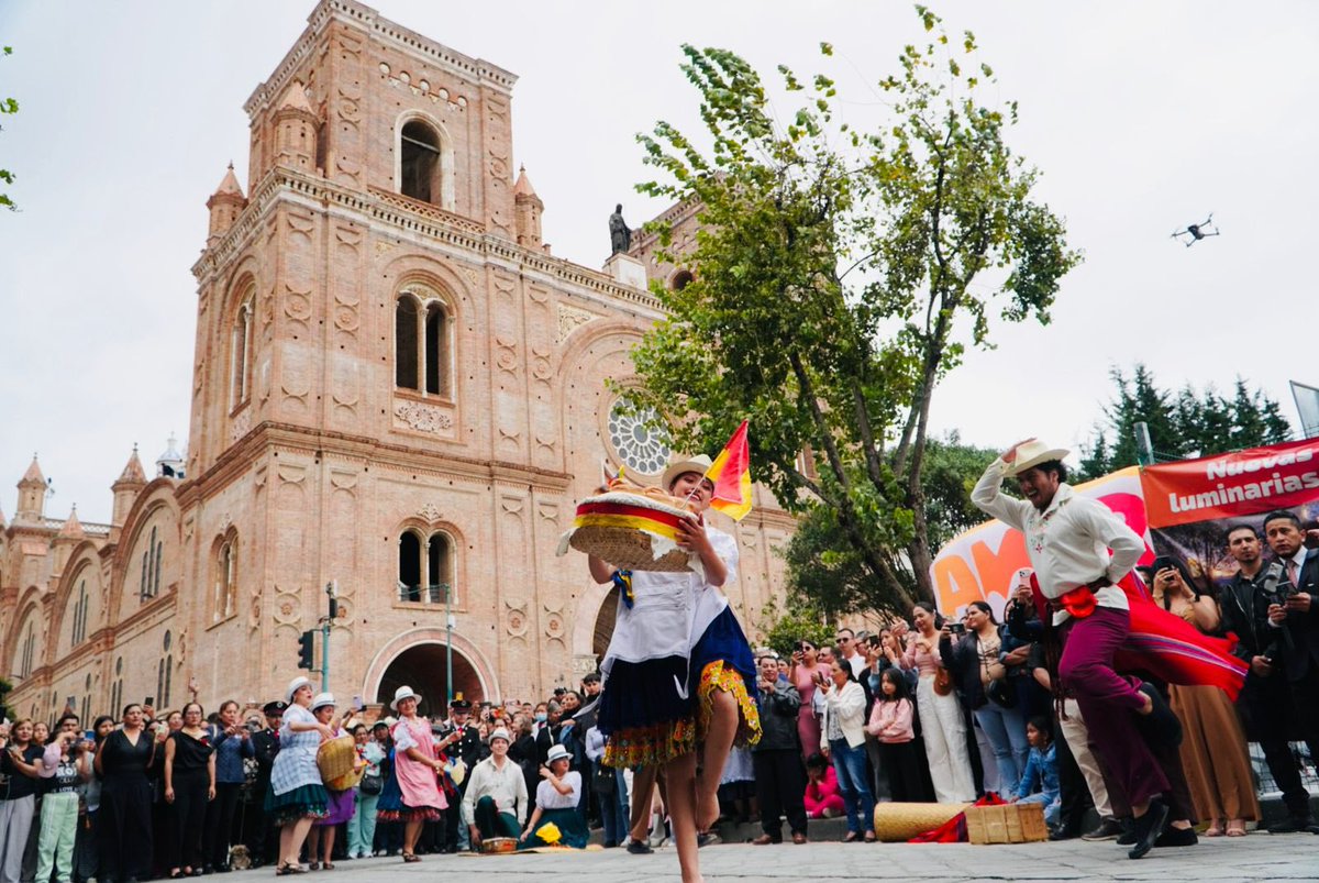 czamoramatute's tweet image. ¡Propongo fundar la #ciudad sobre pilares firmes: salud, sostenibilidad ambiental, servicios de calidad y, ante todo, seriedad!

Así celebramos los 4️⃣6️⃣9️⃣ años de fundación de Santa Ana de los Ríos de Cuenca. Gracias por confiar en mí; he venido a servir y a construir, con