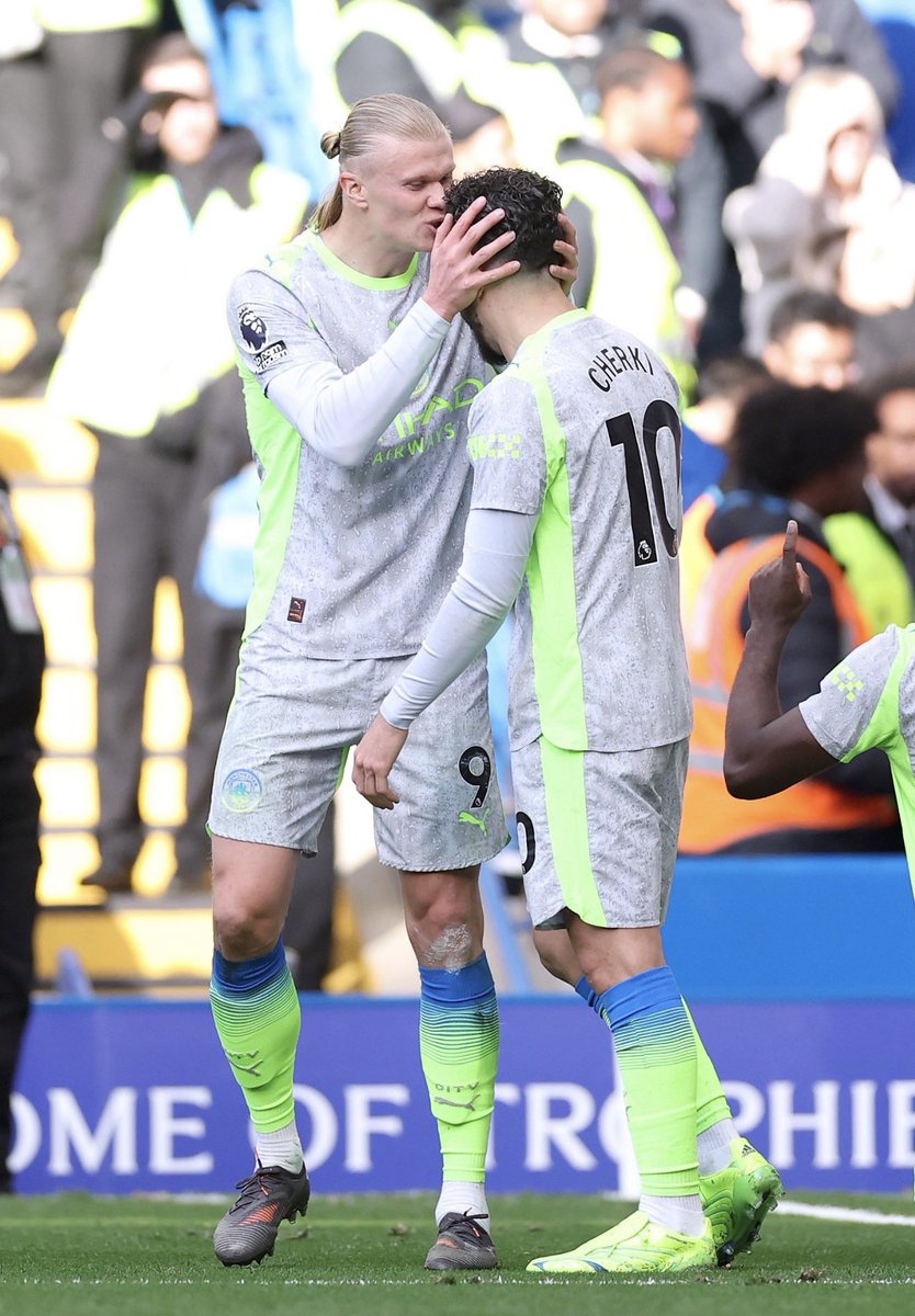 SØSE 🦅 tweet media