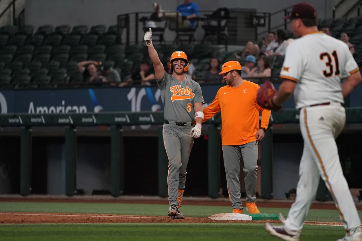 Andy McBroom tweet media