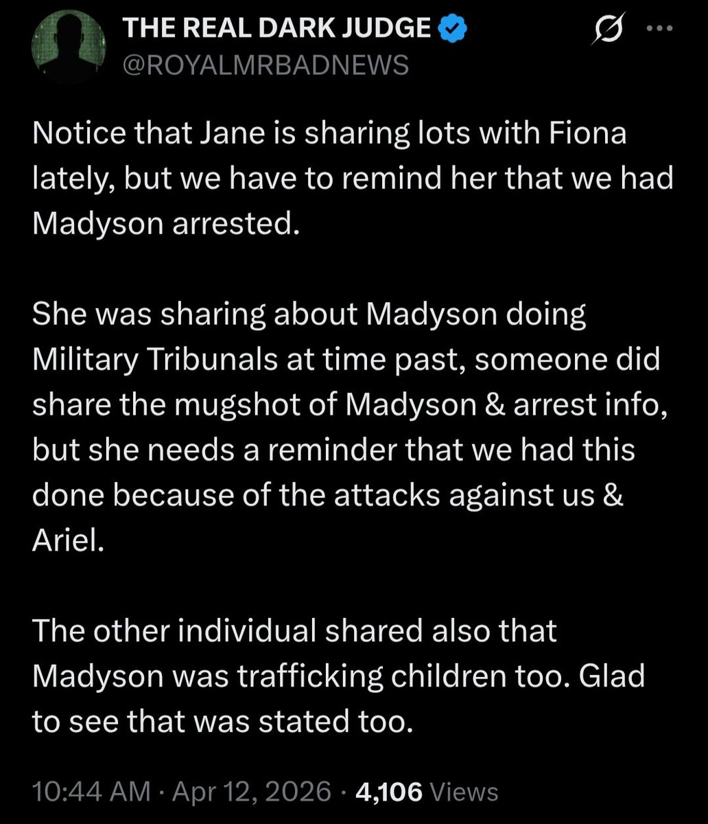 ΛЯIΣᄂ tweet media