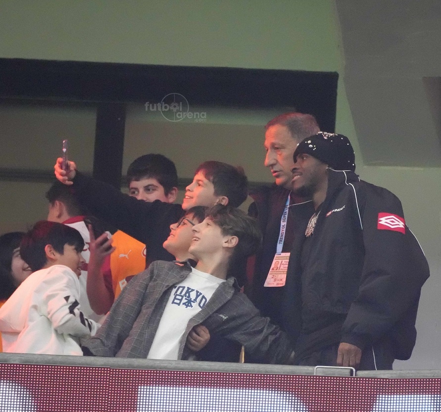 FutbolArena tweet media