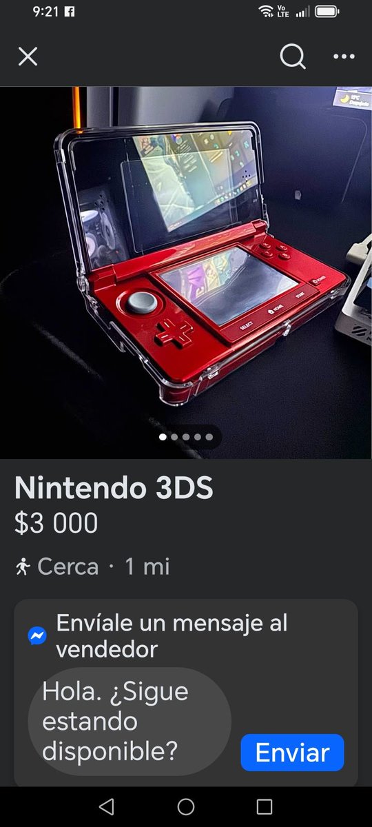 Una hormiga que mira tu post 🐜 tweet media