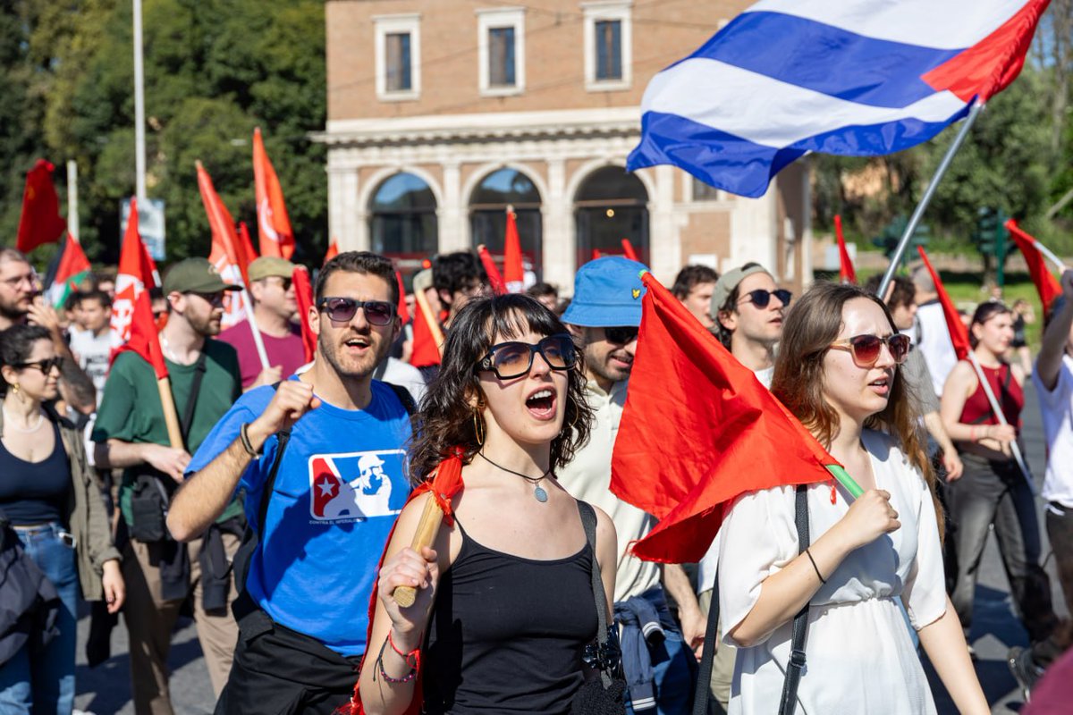 Fronte Comunista ☭ tweet media