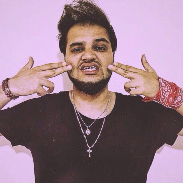 Berat🇧🇷🇪🇸 #PLAA5 tweet media