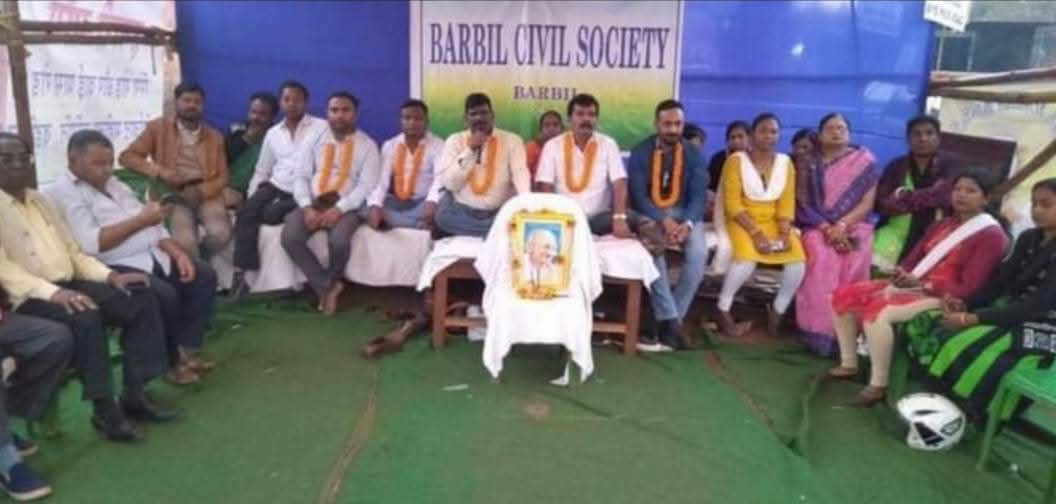 BarbilCS's tweet image. Warm #welcome &amp;amp; sincere #thanks to Hon’ble CM @MohanMOdisha ji for laying the foundation stone of the long‑awaited #Barbil Bypass #RingRoad, a vital growth #infrastructure for #mining &amp;amp; #steel industries, boosting regional connectivity &amp;amp; prosperity. #Odisha @DistAdmKeonjhar