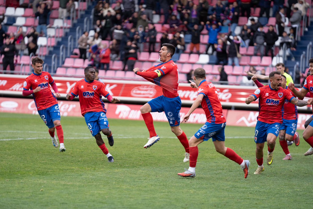 CD Numancia tweet media