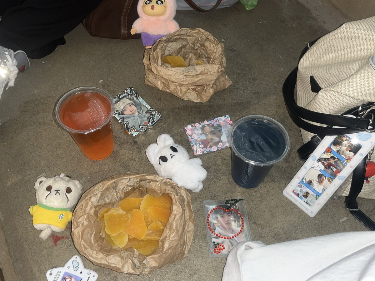 𖣂 my youth, filled with mark - tiny tweet media