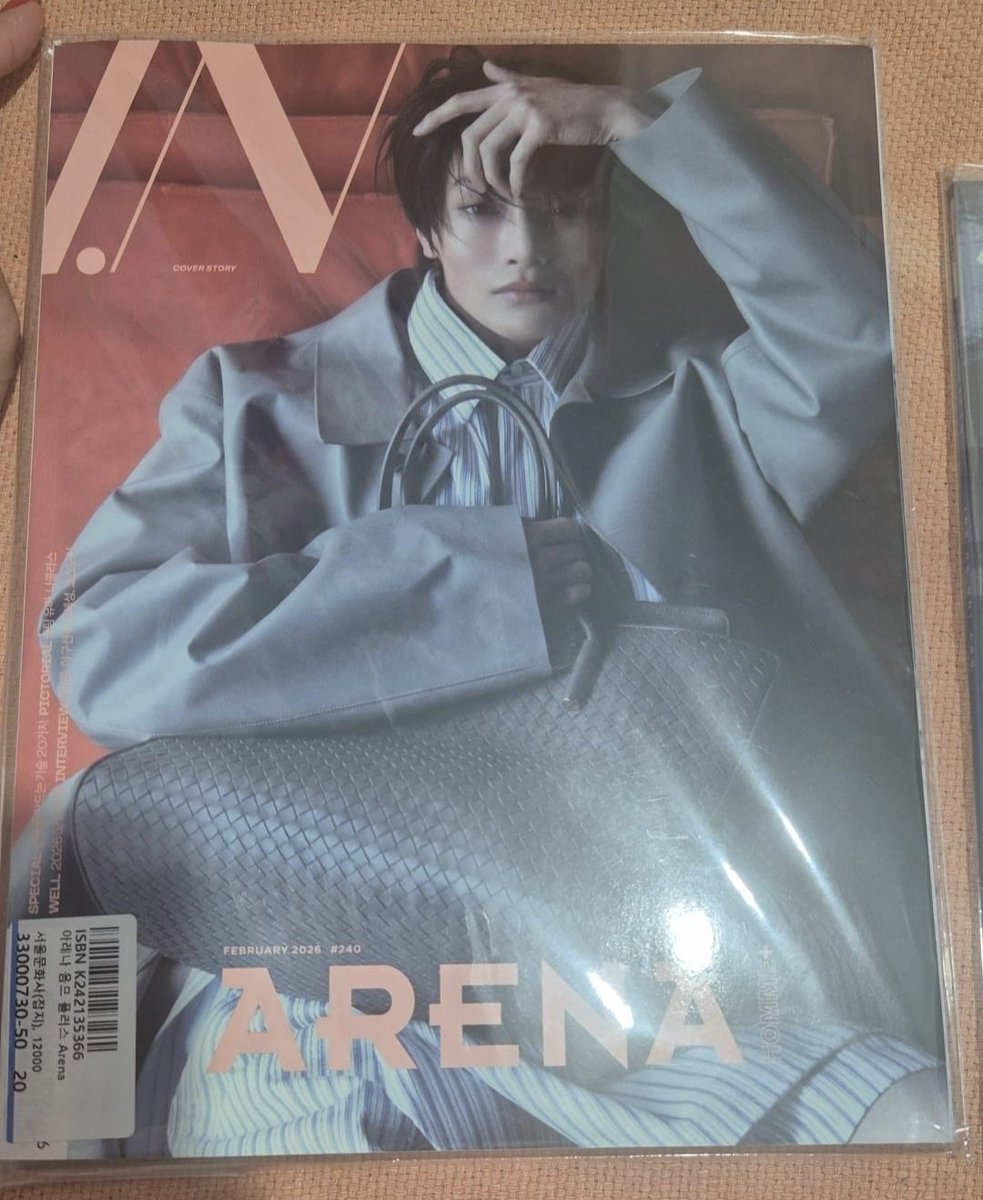 7 With U e LÁ LÁ LÁ LÁ by 8 ⊙⊝⊜ tweet media