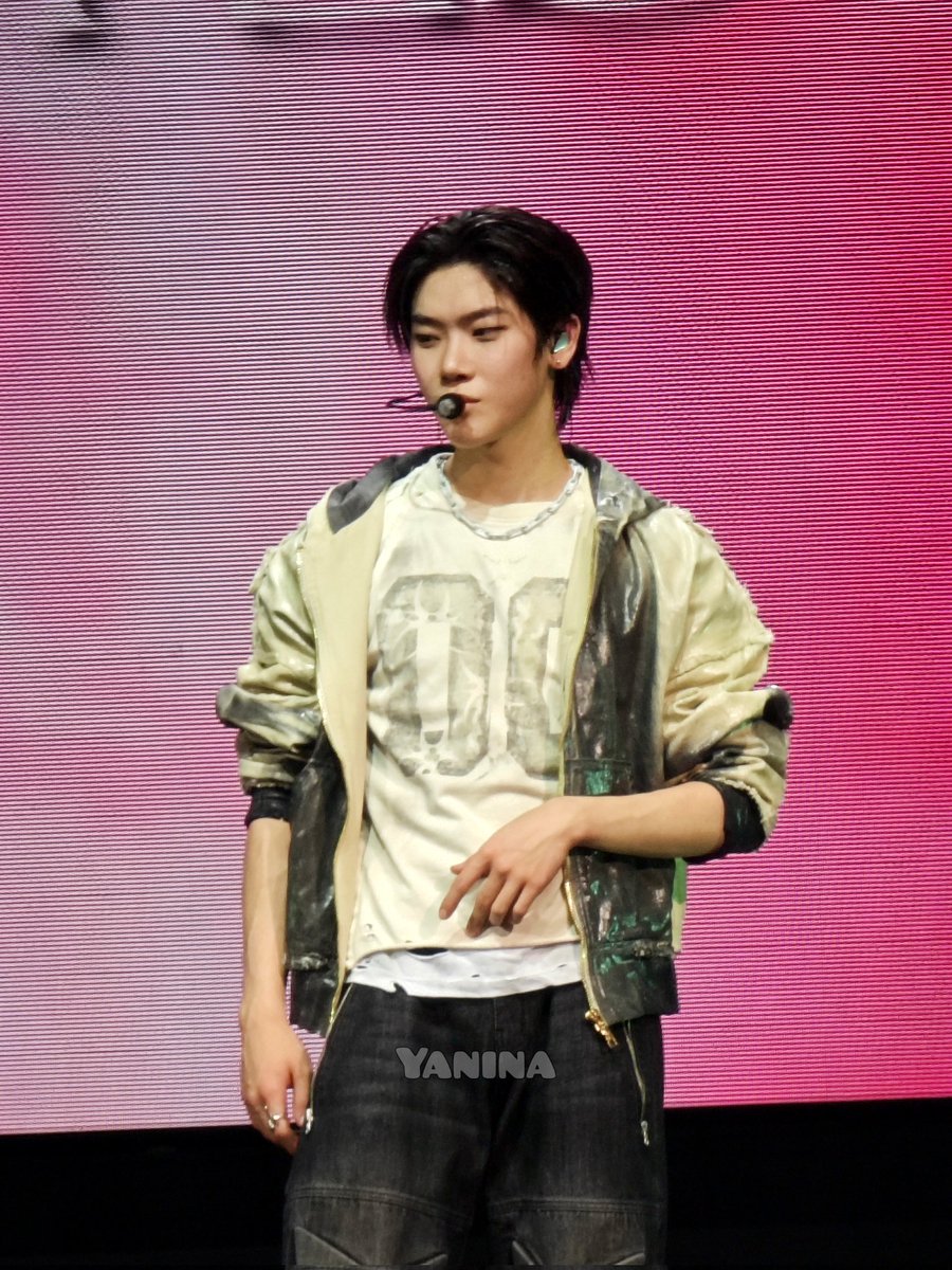 ya_naart's tweet photo. 260411 CLOSE YOUR EYES "BEYOND YOUR EYES" 1ST CONCERT IN MOSCOW 

#CLOSEYOUREYES #CYE #JANGYEOJUN https://t.co/RhPXOB3l6x