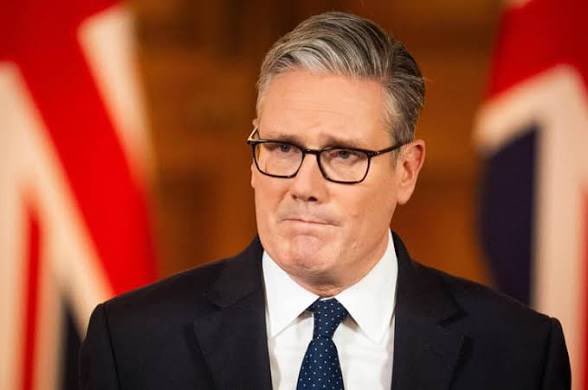 ShmuelShalom's tweet image. The loser and the hypocrite 
What do you think about them?
#England #UK #France