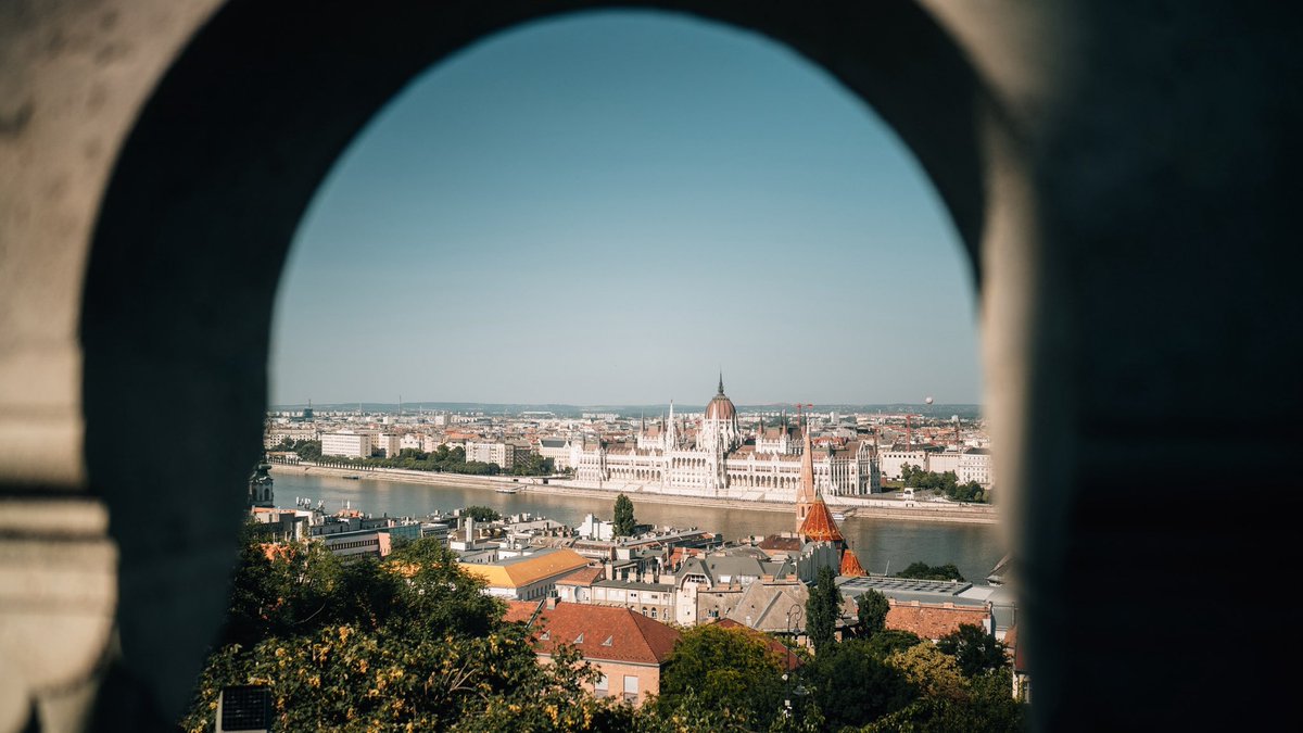 Maximilian Märkl tweet media