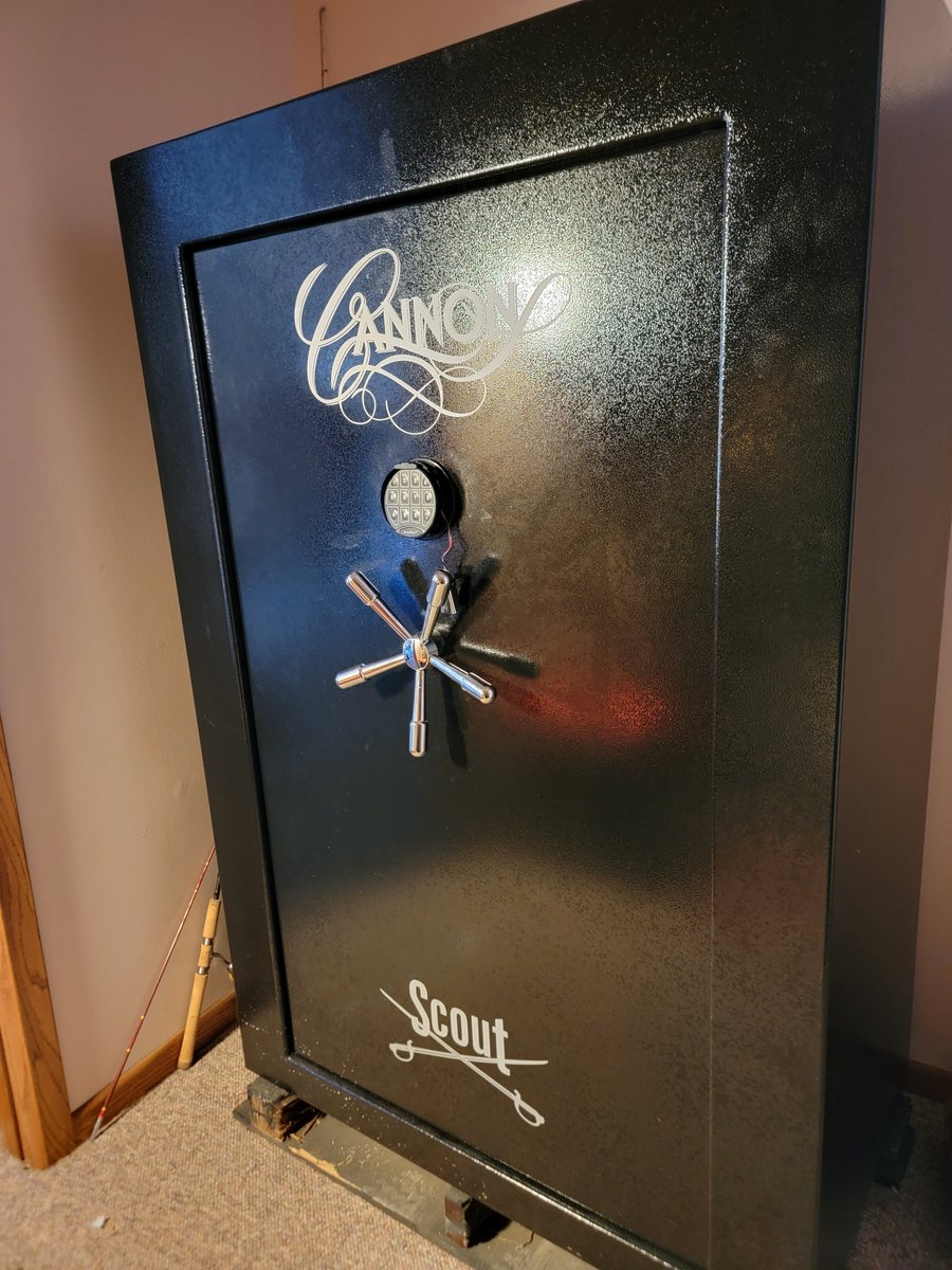 BSafeLock's tweet photo. 🔐 Cannon Safe Opening – White Bear Lake 

Customer had a Cannon safe where the electronic lock stopped working and the code would no longer open the safe.

We attempted non-invasive methods first, but ultimately had to open the safe to regain access. The job went smoothly and the customer was able to retrieve their contents.

At this time, the customer chose not to proceed with repairs.

If your safe won’t open or the keypad isn’t responding, we can help.

Serving White Bear Lake, Minneapolis & surrounding areas
763-900-8119
https://t.co/POALtI0vdK