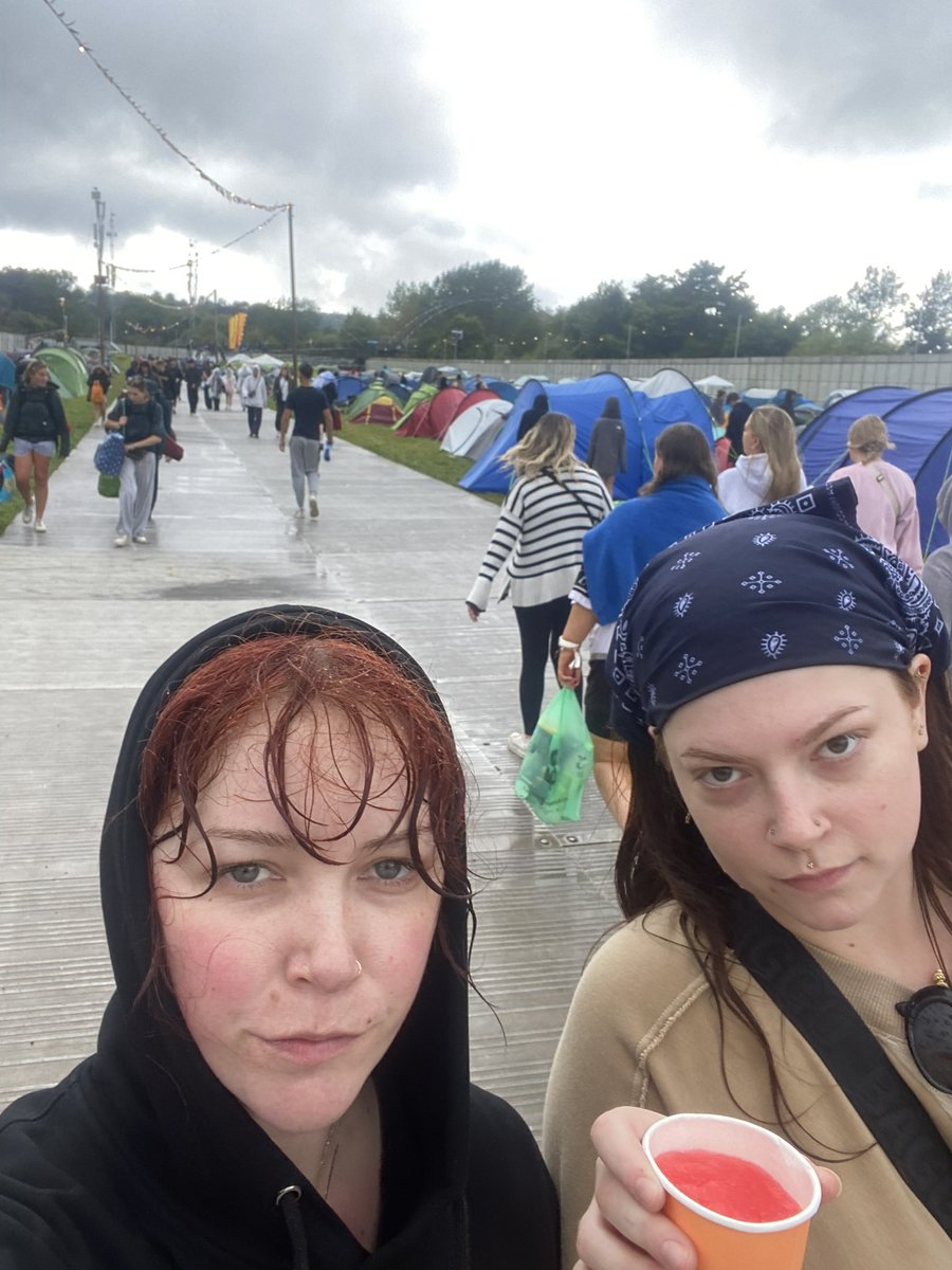 Hi_isabella's tweet photo. < British festivals https://t.co/b1ewFjrbRH
