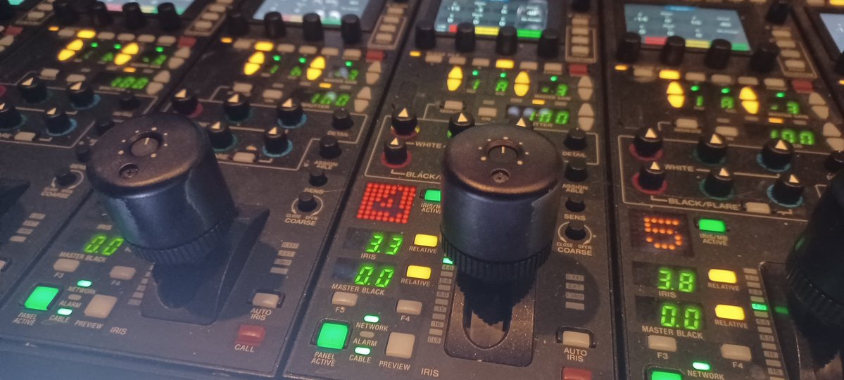 Praise Audio tweet media