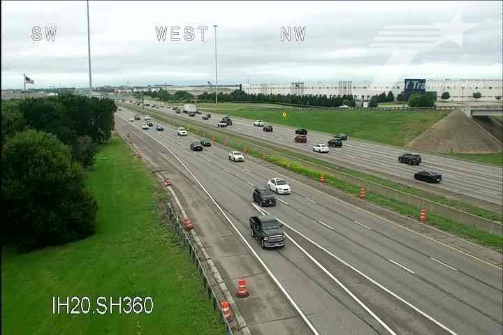 krldtraffic's tweet image. Construction Zone #Arlington: EB IH-20 @ SH-360 keep in mind the right lane of the ramp is closed
&amp;amp; SB 360 to EB IH-20 the right lane of the ramp is closed for construction work. @KRLD #KRLDTraffic #1080KRLD #trafficalert @TxDOTFortWorth #Waze