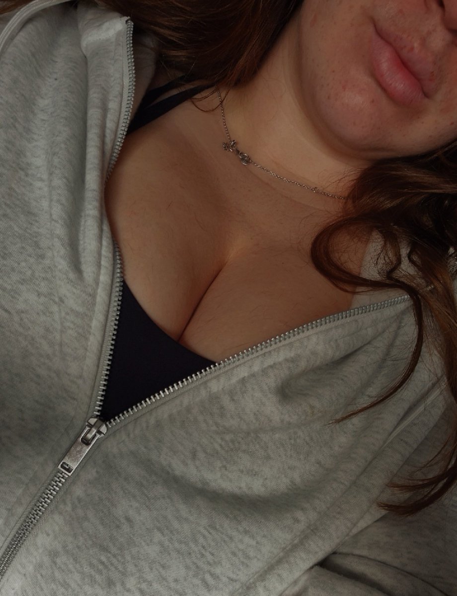 Look_Innocent tweet media