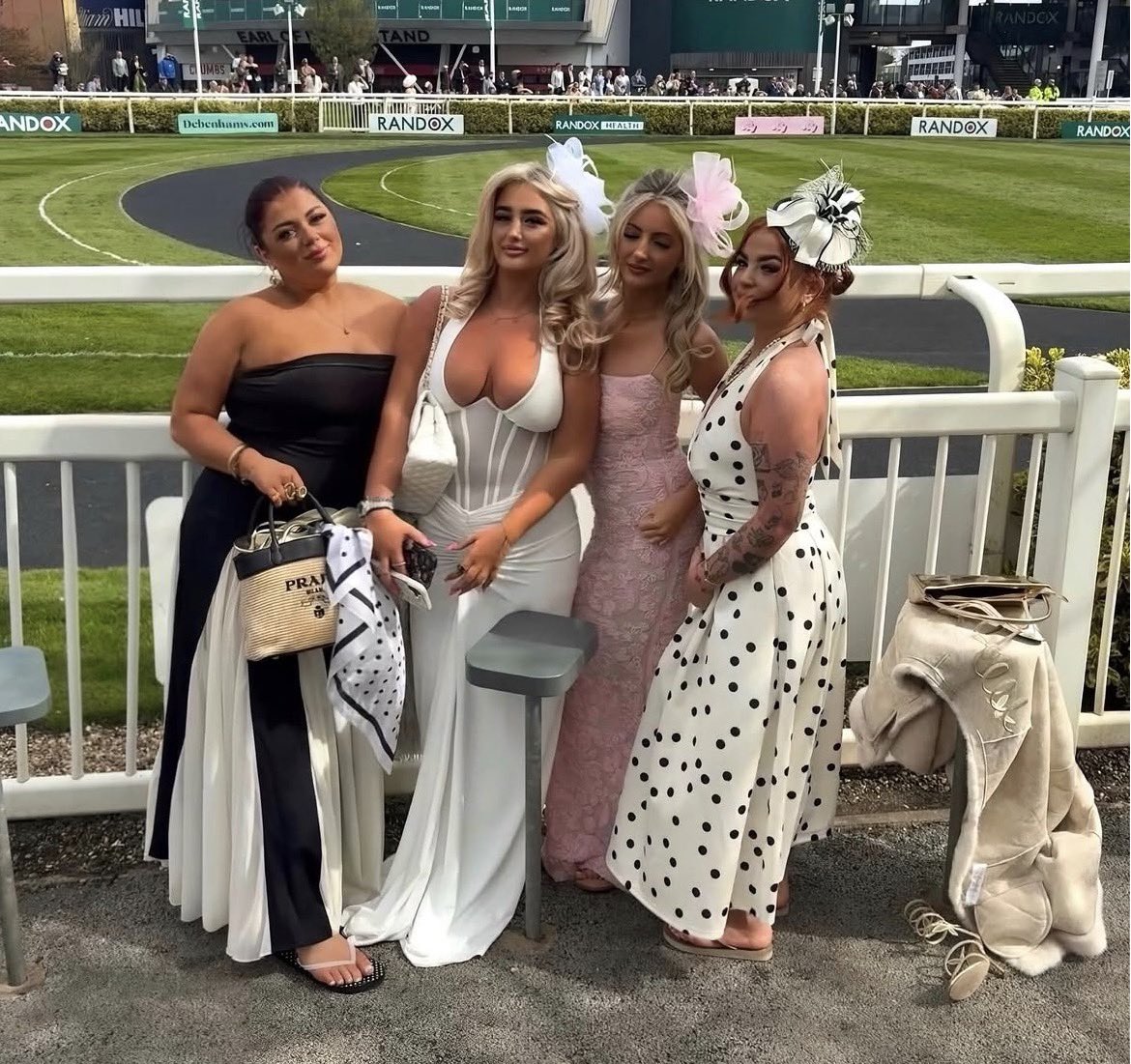 hello sexy tweet media