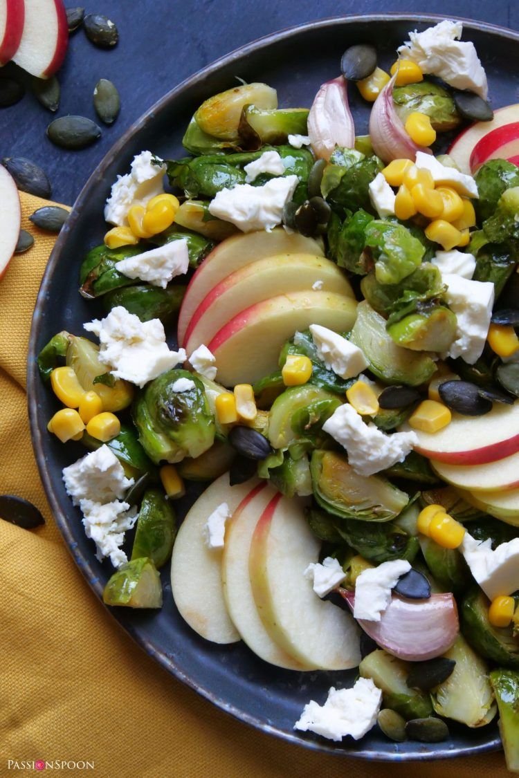 PassionSpoon1's tweet image. #recipe ➡️passionspoon.com/oven-roasted-b…

This oven-roasted Brussels sprouts salad is an amazing winter dish. Roasted Brussels sprouts are combined with crisp apples, creamy cheese, and crunchy pumpkin seeds.

#salad #healthyfood #foodlove