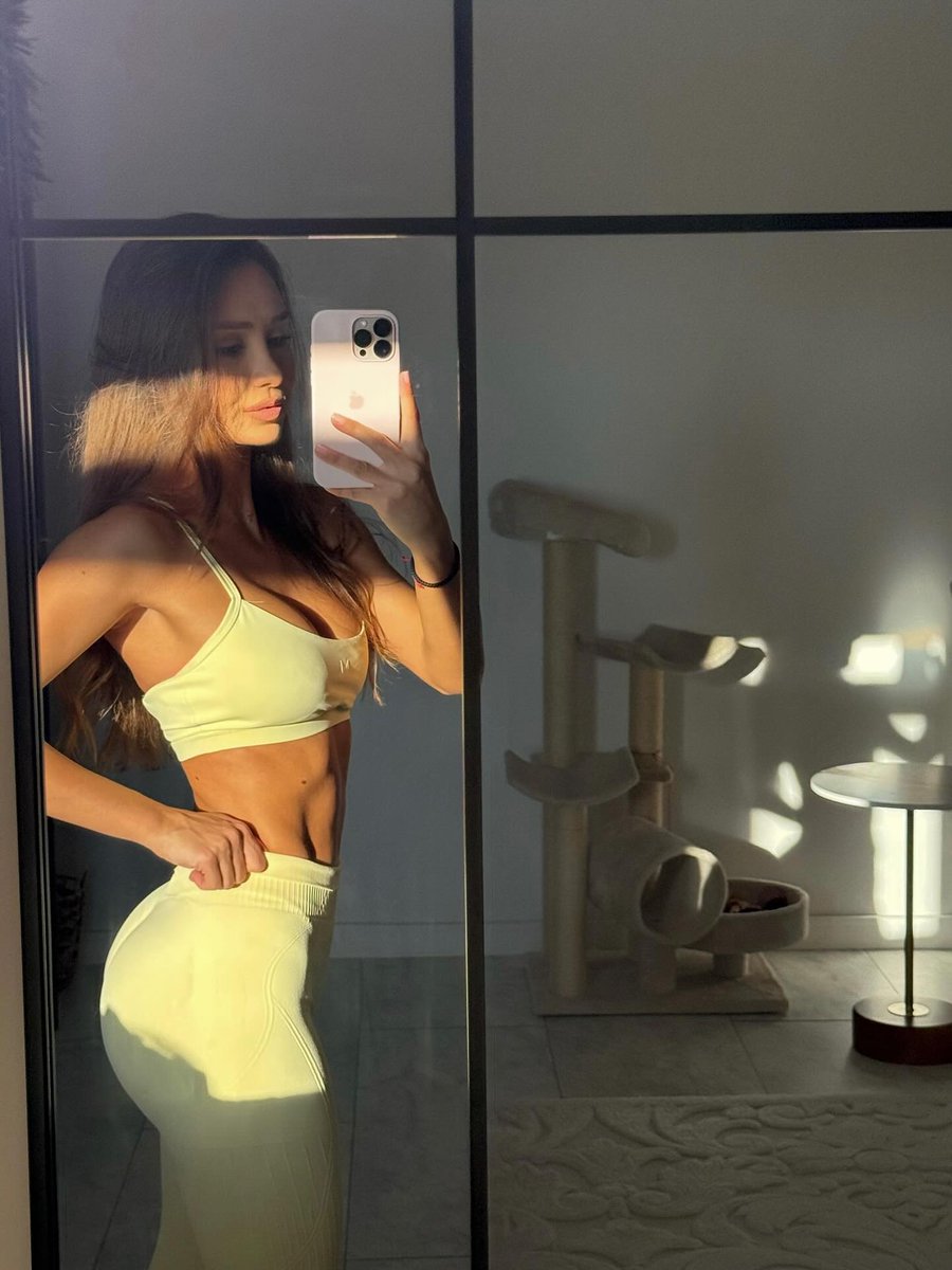 Elizabeth_amy0's tweet photo. The sun is my muse 🌞 https://t.co/JllxuWiuP6