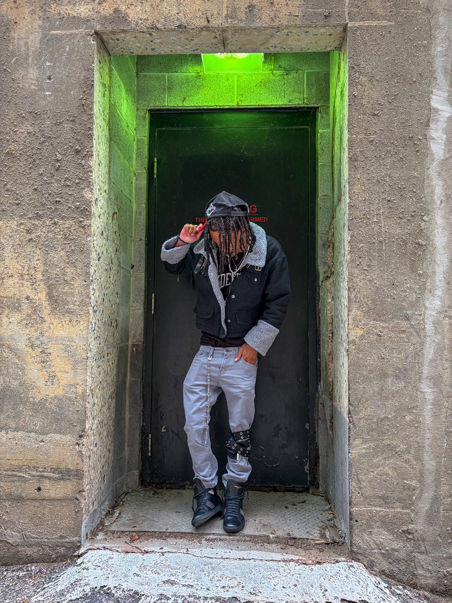 -flumup- tweet media