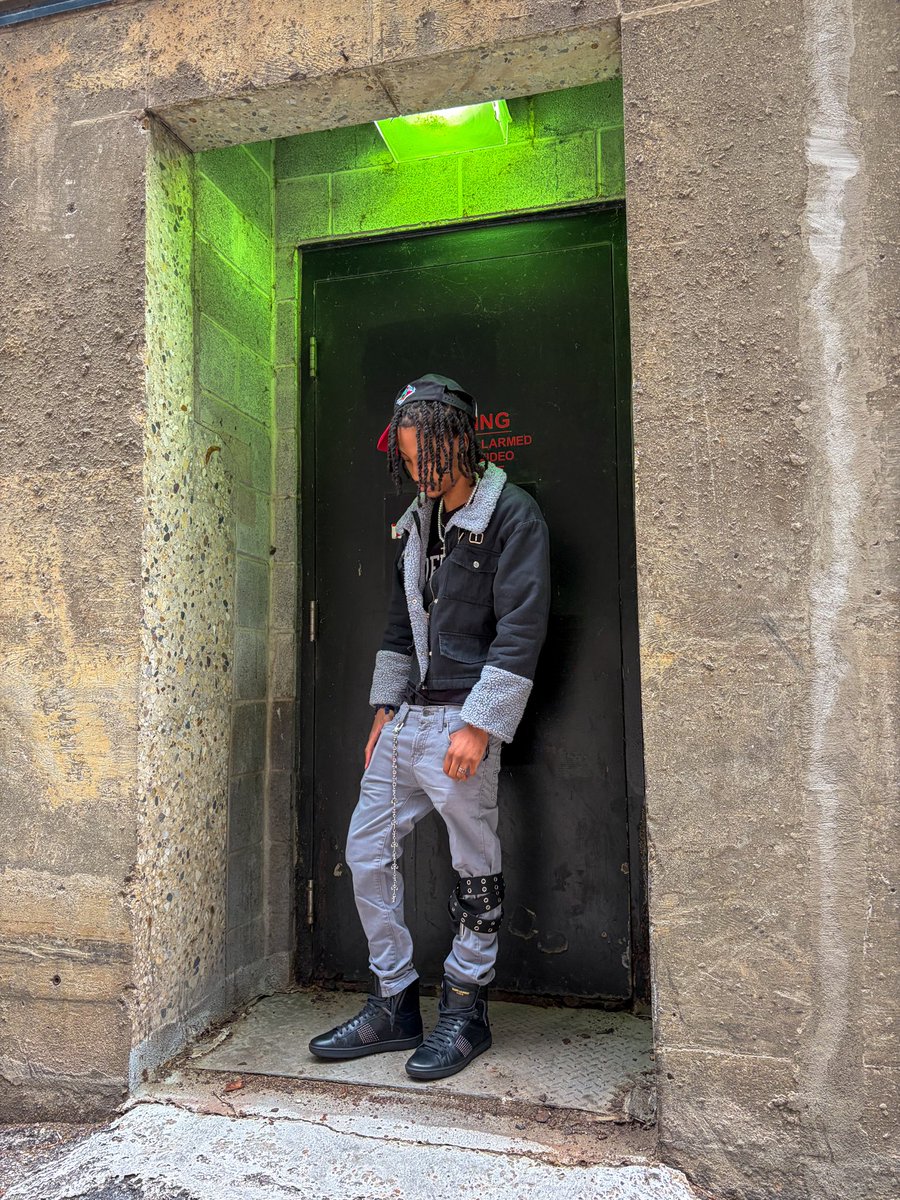 -flumup- tweet media