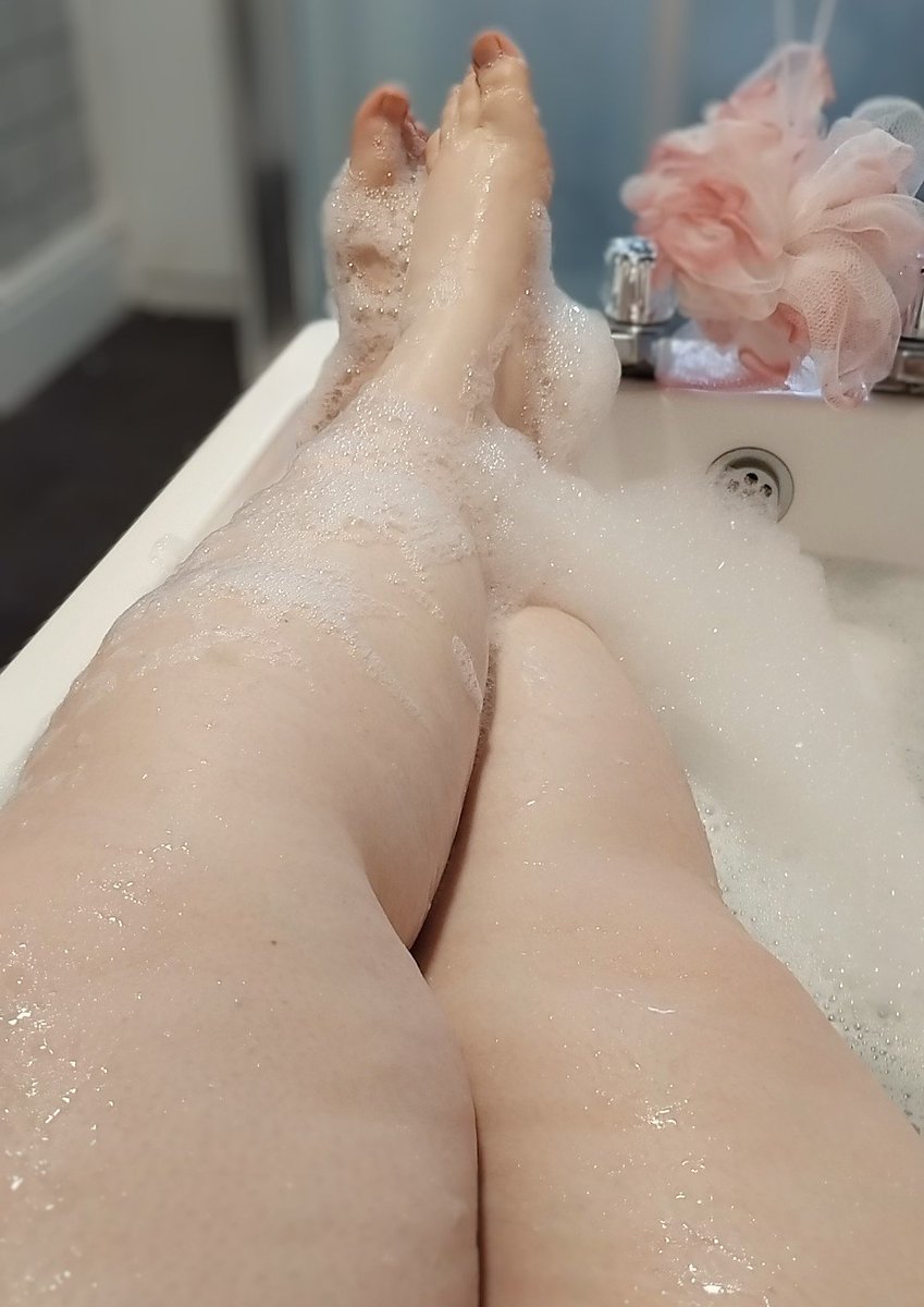 Princess Suz tweet media