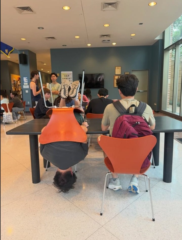 axel ☆ will byers defender tweet media