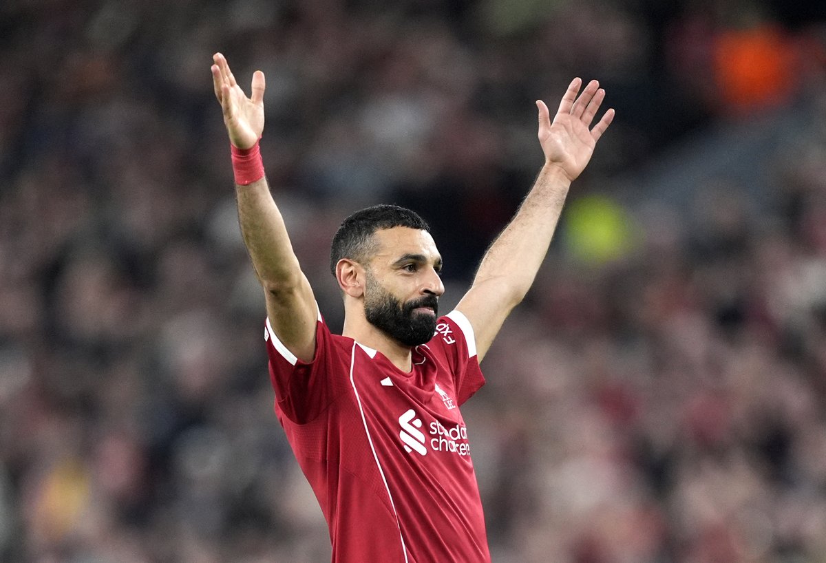ActuFoot_'s tweet photo. 🚨🚨 𝗠𝗢𝗛𝗔𝗠𝗘𝗗 𝗦𝗔𝗟𝗔𝗛 🇪🇬 𝗗𝗘𝗩𝗥𝗔𝗜𝗧 𝗘̂𝗧𝗥𝗘 𝗧𝗜𝗧𝗨𝗟𝗔𝗜𝗥𝗘 𝗙𝗔𝗖𝗘 𝗔𝗨 𝗣𝗦𝗚 𝗠𝗔𝗥𝗗𝗜 ! ⚔️

🗞️ @lequipe https://t.co/d4RBq2PAiW