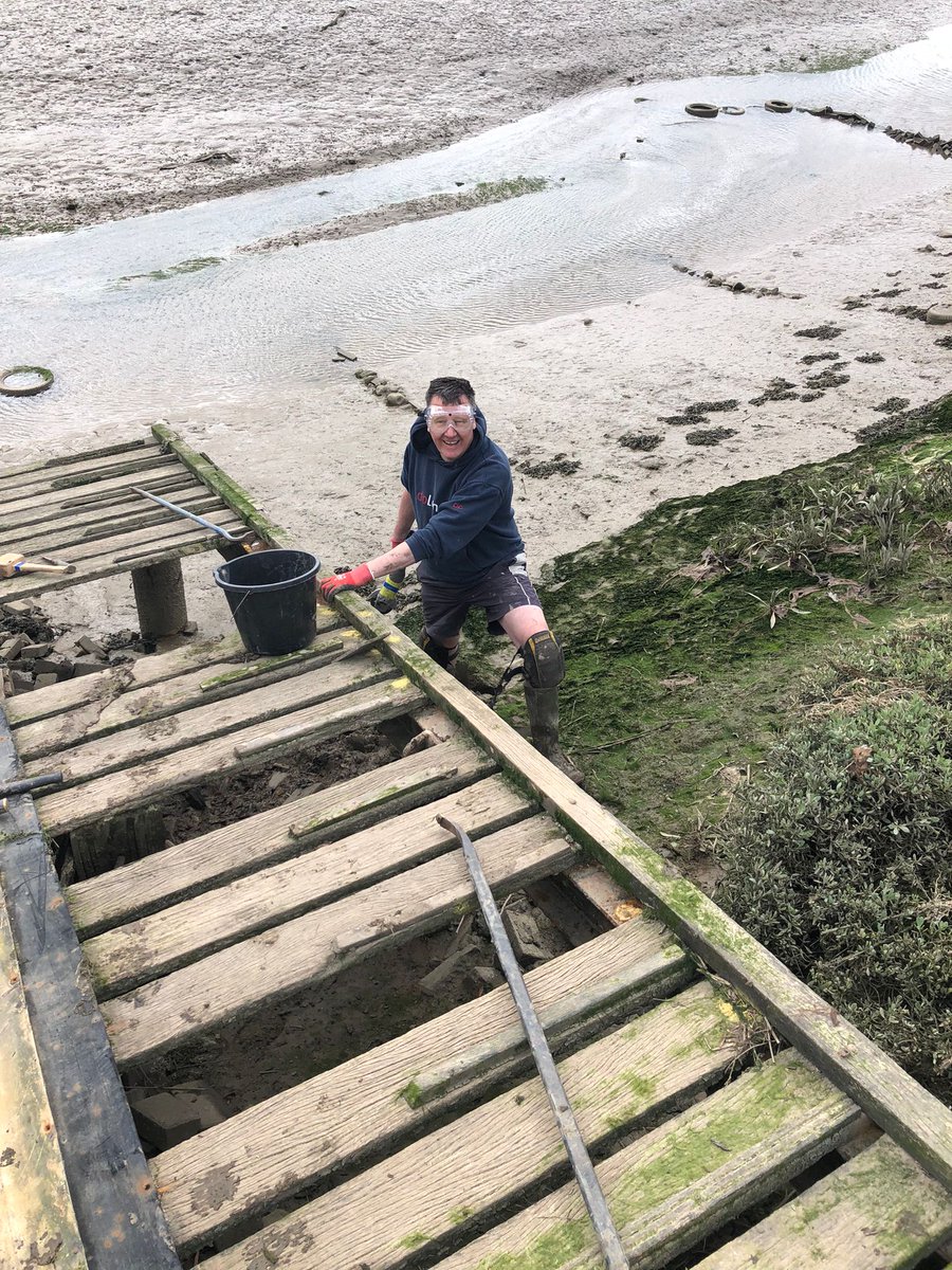 Eyott Sailing Club tweet media