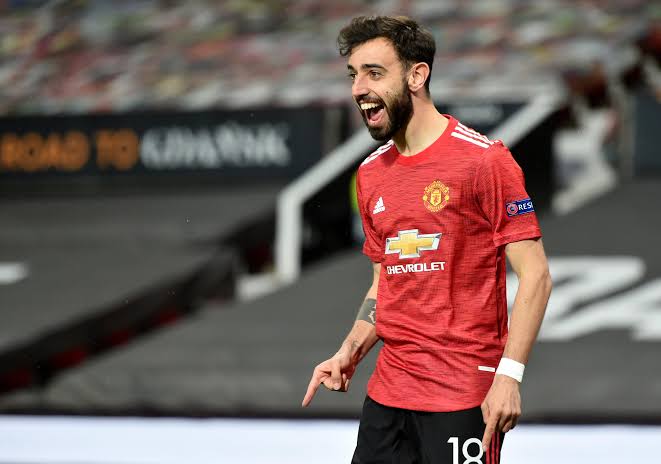 Ekremkonur's tweet image. 🚨 #ManchesterUnited 🇵🇹  
Manchester United optimistic Bruno Fernandes will stay despite exit rumours.

🇸🇦 Interest → Saudi Pro League clubs have monitored him for a year.
  
🏆 Champions League qualification could convince him to remain at Old Trafford.