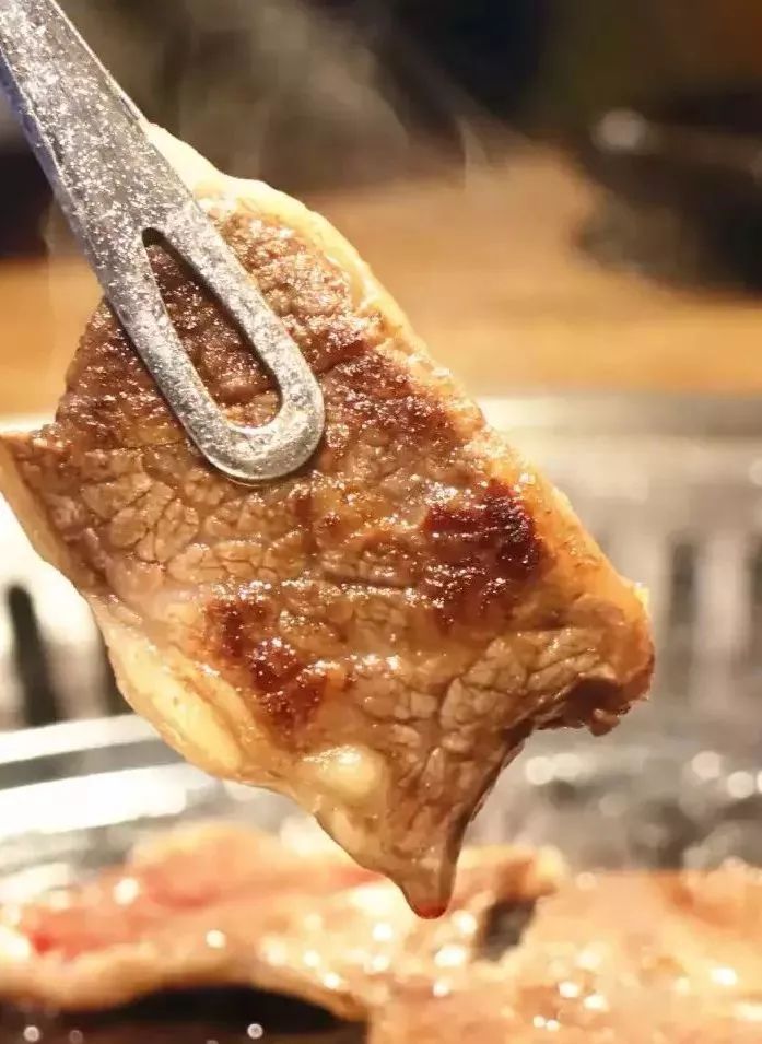 lydia emery tweet media