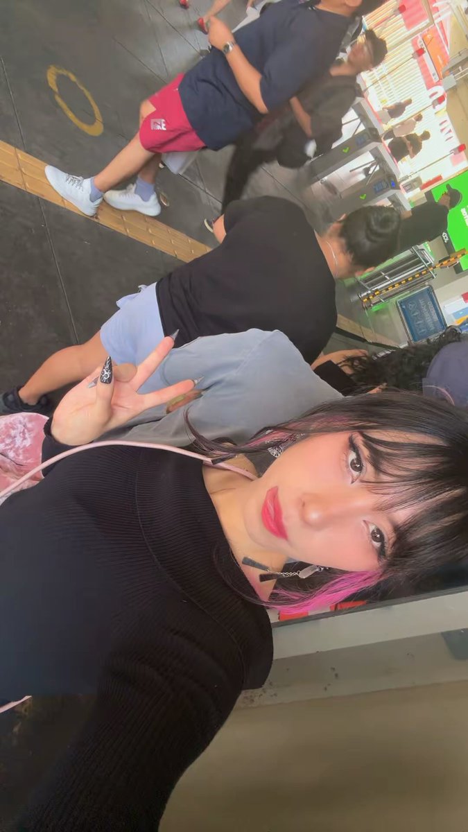 EmetSuki tweet media