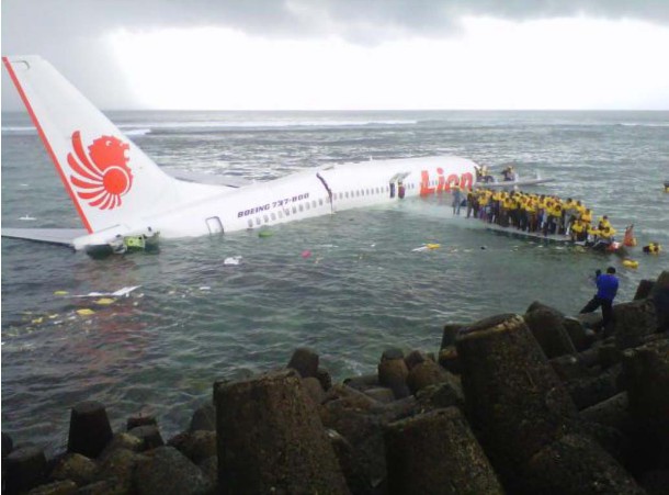 Save The Aviation tweet media