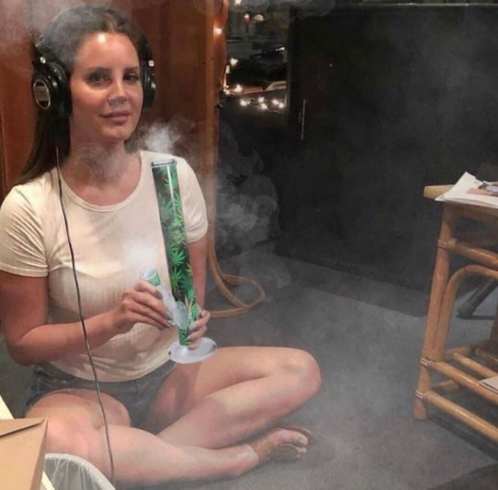 Stoner Barbie tweet media