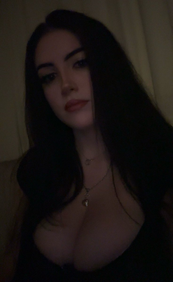 goddess jules ᢉ𐭩 tweet media