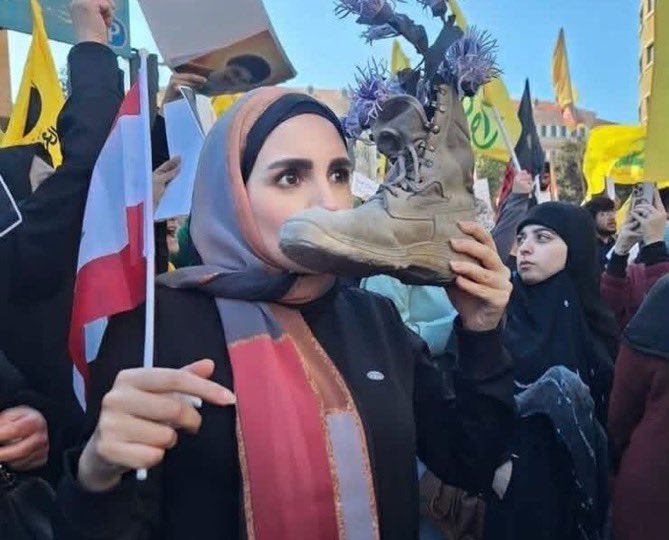 القوة السياسية tweet media