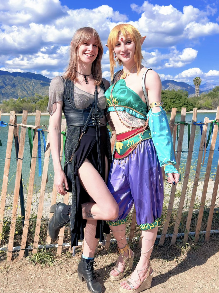 Bright Sunshine ☀️ tweet media