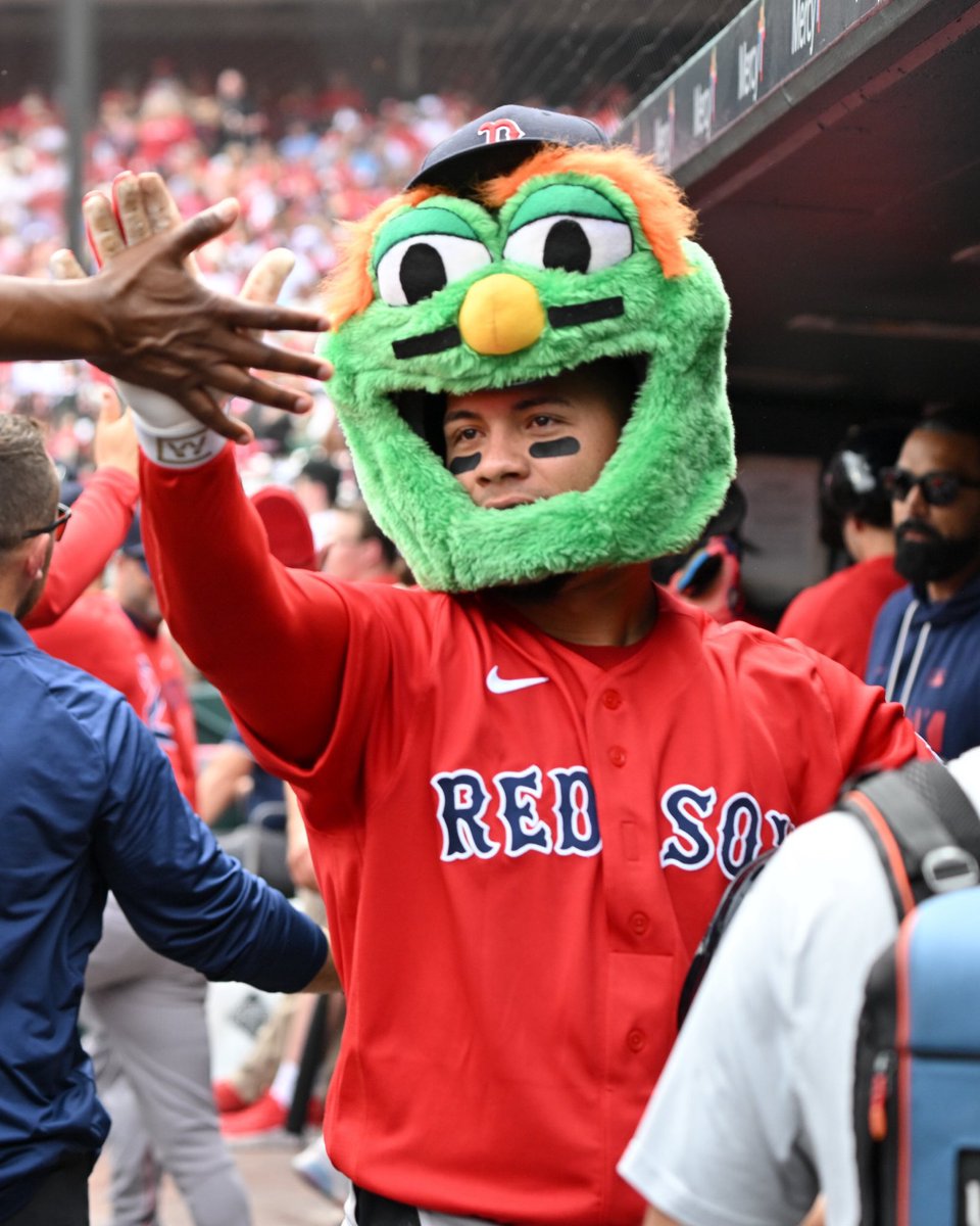 Section 10 Podcast tweet media