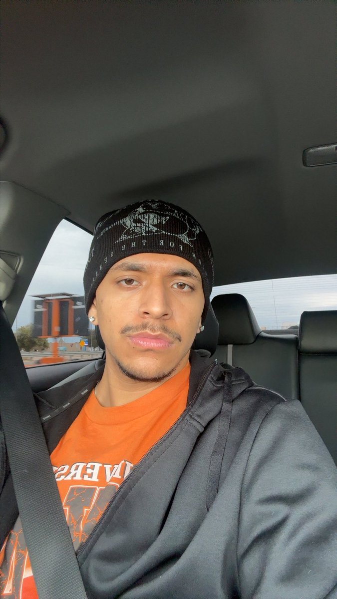 Dani Phantom🕷️ tweet media