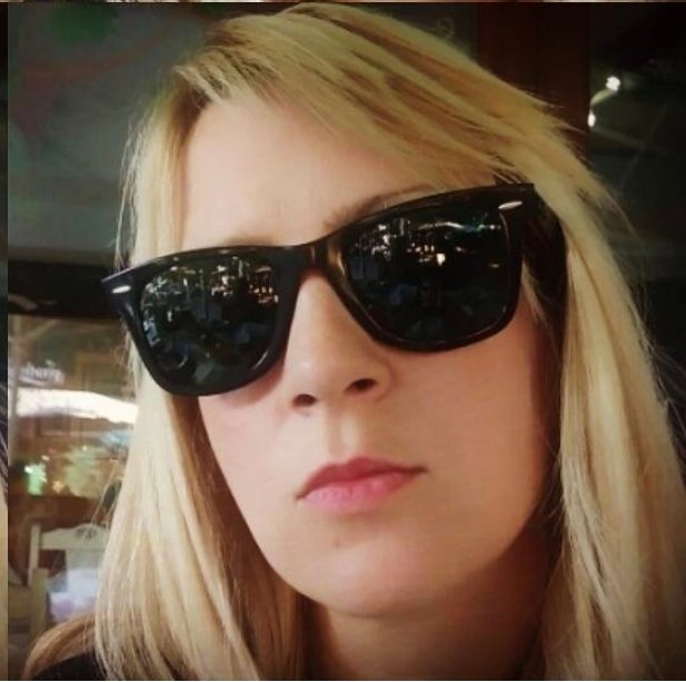 surdepača tweet media