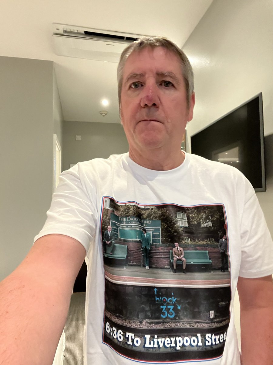 Andrew York tweet media