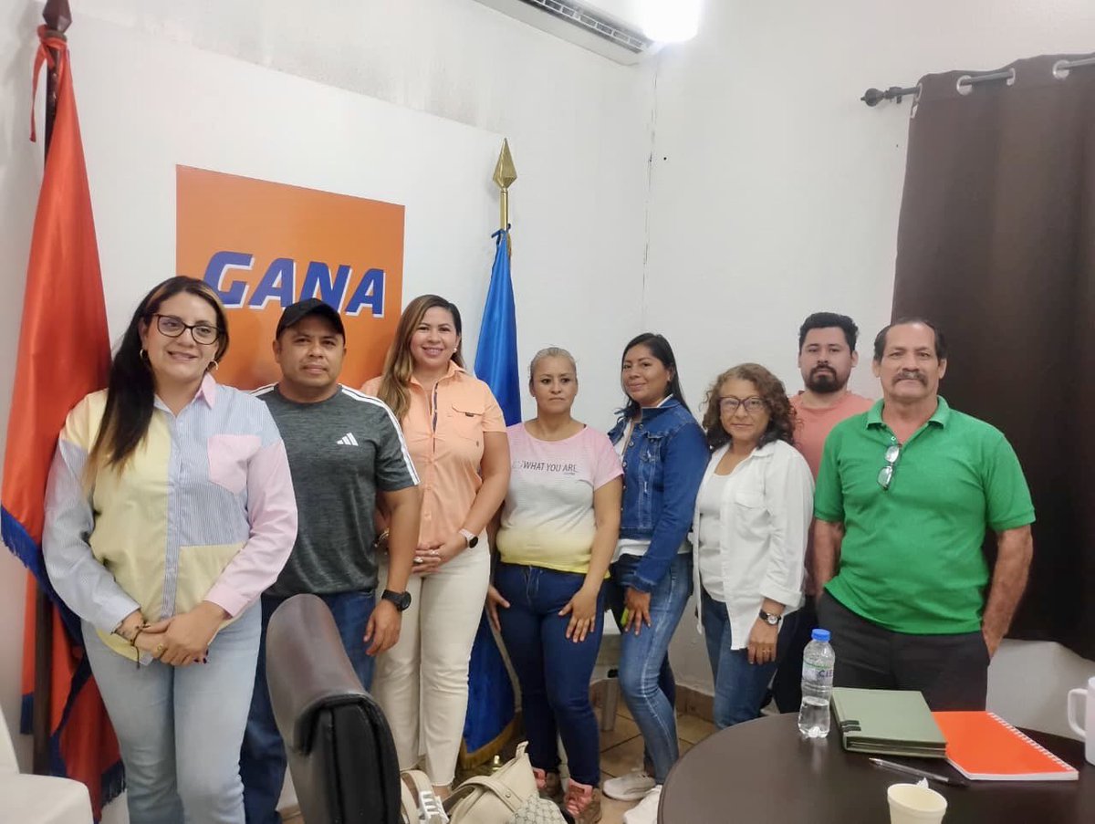 GGallegos24's tweet photo. La Departamental de @GANAOFICIAL #SanSalvador, en reunión este día, conoció la nómina completa de candidatos a alcaldes por San Salvador. Serán presentados en un evento especial. Nuestro trabajo territorial avanza con paso firme 💪 https://t.co/zJytc53Rdv