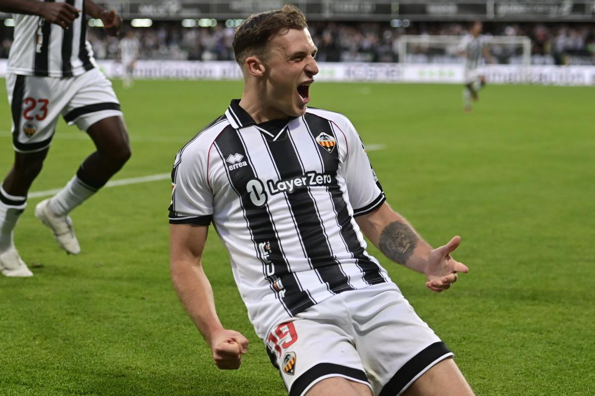 Àlex Gálvez Sánchez tweet media