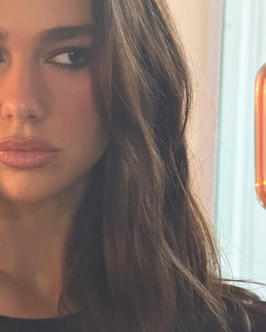 dua lipa feeds tweet media